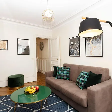Apartmán Bnbnova - 1br With Balcony - Notre - Dame *